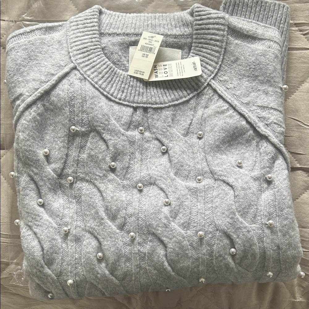 Light Gray Sweater with Pearl Details by American Eagle nWT